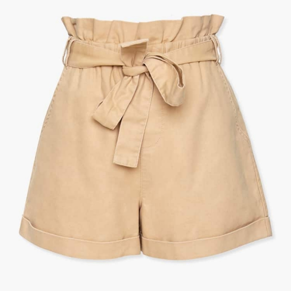 NWT Paperbag tie waist short